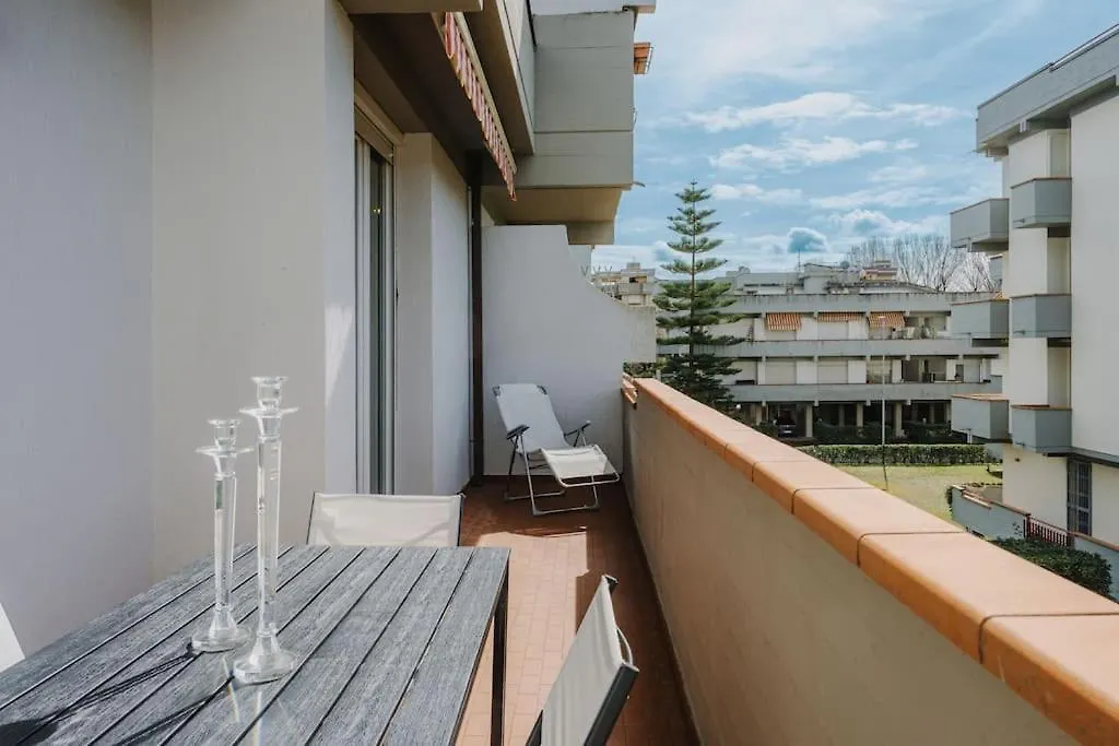 Wonderful House Near The Sea Apartment Viareggio